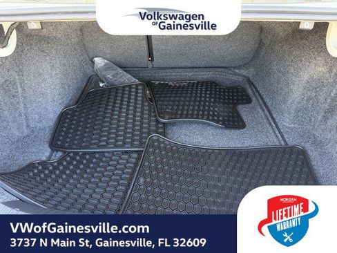 Certified 2025 Volkswagen Jetta GLI Autobahn image 7