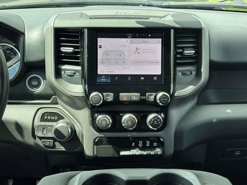 New 2026 RAM 1500 Express AWD/4WD image 9