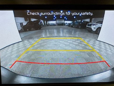 Used 2020 Kia Soul LX image 18