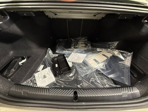 New 2025 BMW 530i xDrive image 23