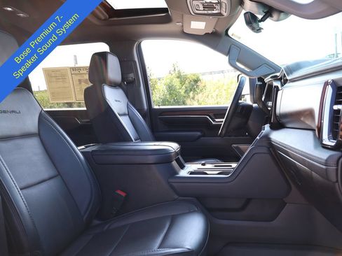 Used 2024 GMC Sierra 3500 Denali w/ Denali Reserve Package AWD/4WD image 9