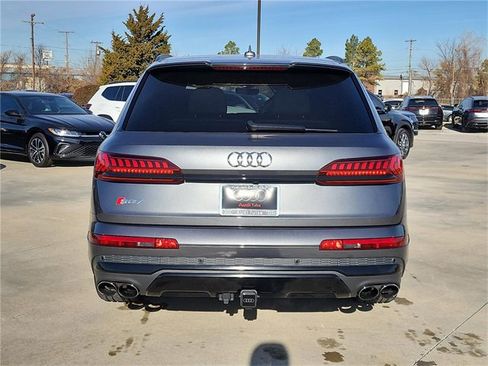 Used 2020 Audi SQ7 Prestige w/ Prestige Package image 6
