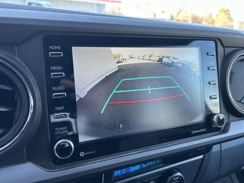 Certified 2023 Toyota Tacoma TRD Off-Road image 21