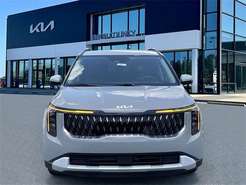 New 2026 Kia Carnival EX image 2