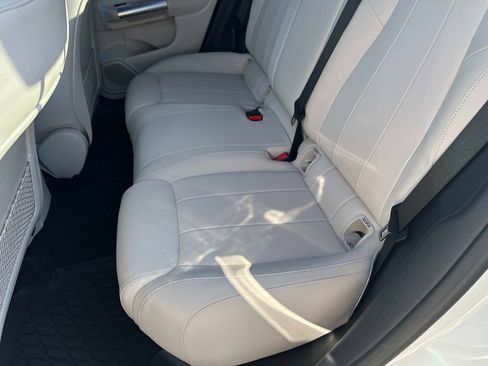 Used 2026 Mercedes-Benz GLA 250 image 13