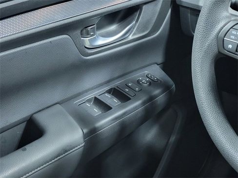 Used 2023 Honda CR-V LX image 25