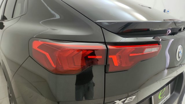 Used 2026 BMW X2 xDrive28i AWD/4WD image 26