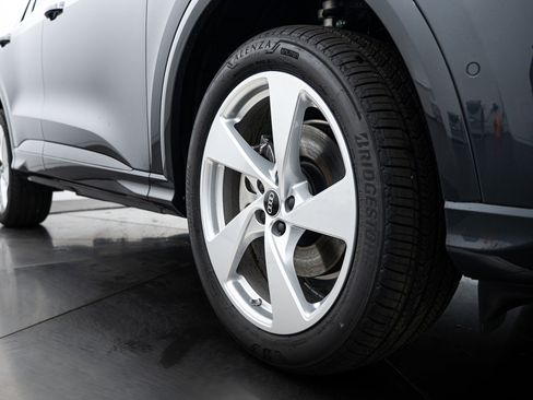 New 2025 Audi Q5 Premium Plus image 20