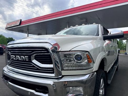 Used 2017 RAM 2500 Longhorn w/ Convenience Group AWD/4WD image 17