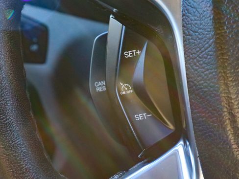 Used 2016 Ford Transit 350 XLT image 28