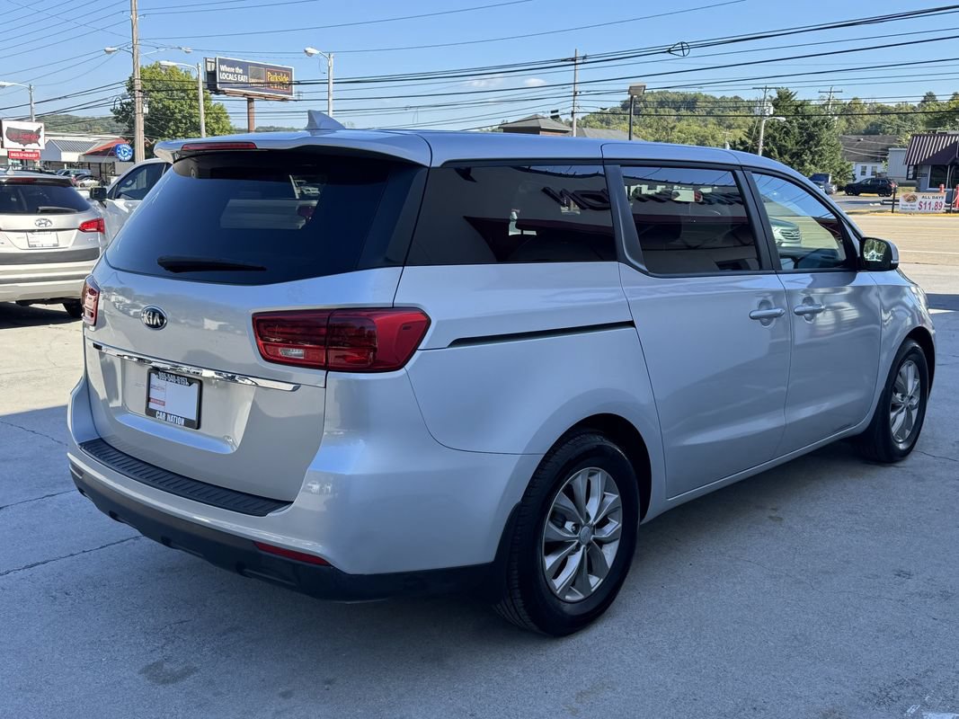 Used 2020 Kia Sedona LX FWD image 6