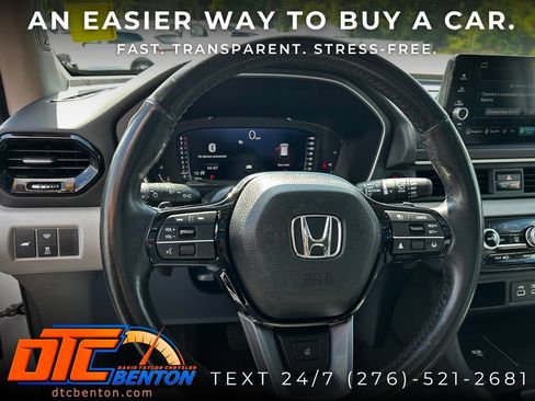 Used 2023 Honda Pilot Elite image 13