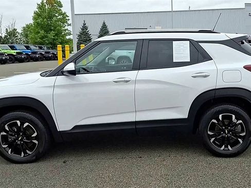 Used 2023 Chevrolet TrailBlazer LT image 5