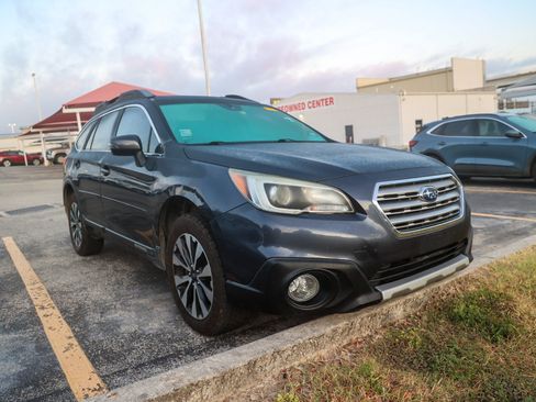 Used 2017 Subaru Outback 2.5i Limited AWD/4WD image 10