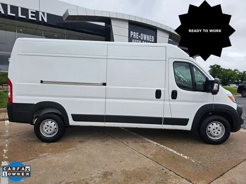 Used 2023 RAM ProMaster 2500 FWD image 2