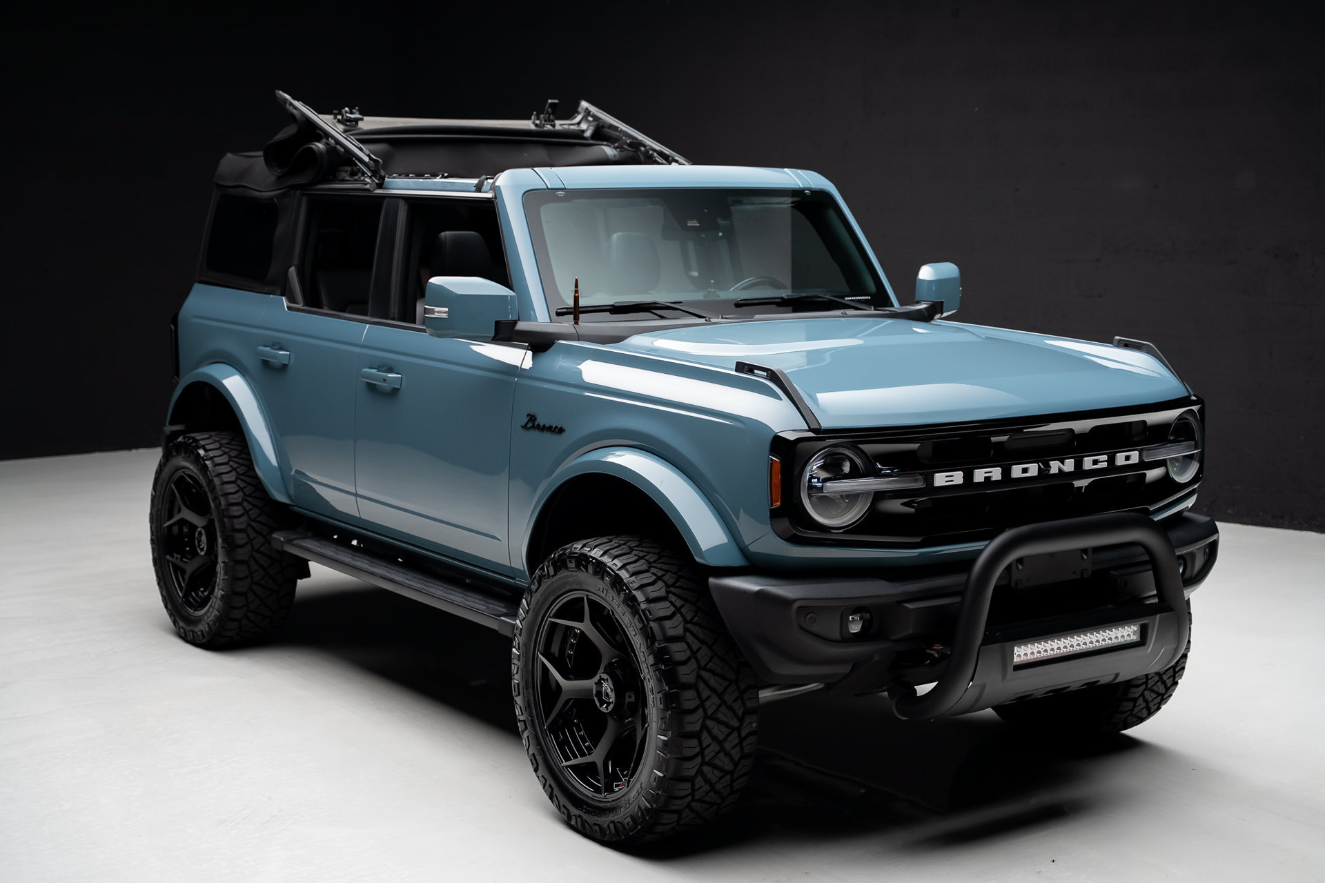 Used 2023 Ford Bronco Outer Banks AWD/4WD image 47