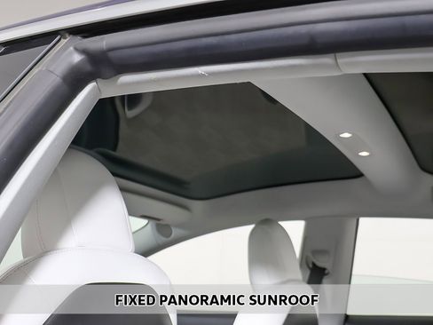 Used 2018 Tesla Model 3 Mid Range image 5