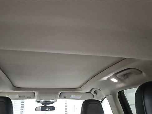 Used 2020 Ford Escape SEL image 13