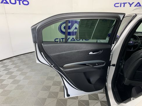 Used 2020 Cadillac XT4 Premium Luxury w/ Enhanced Visibility Package AWD/4WD image 30