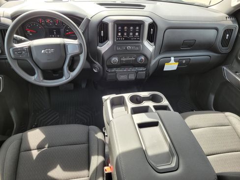 New 2026 Chevrolet Silverado 1500 Custom Trail Boss w/ Midnight Edition AWD/4WD image 9