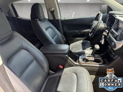Used 2017 GMC Canyon SLT w/ Driver Alert Package RWD image 24