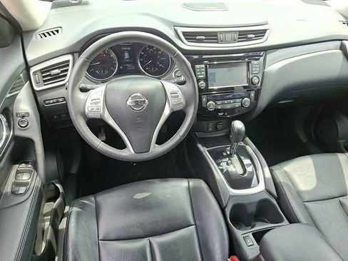 Used 2014 Nissan Rogue SL AWD/4WD image 2