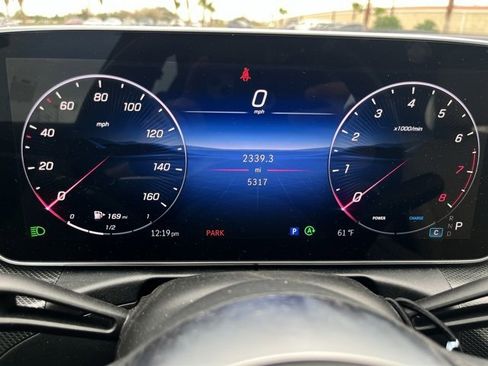 Used 2025 Mercedes-Benz C 300 Sedan image 11