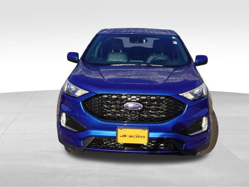 Used 2023 Ford Edge ST-Line w/ Class II Trailer Tow Package AWD/4WD image 12
