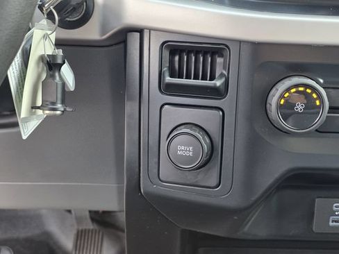 Used 2023 Ford F150 XL RWD image 18