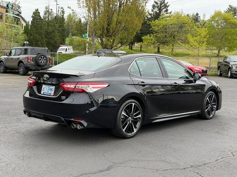 Used 2020 Toyota Camry XSE AWD/4WD image 3