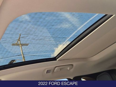 Used 2022 Ford Escape SEL AWD/4WD image 15