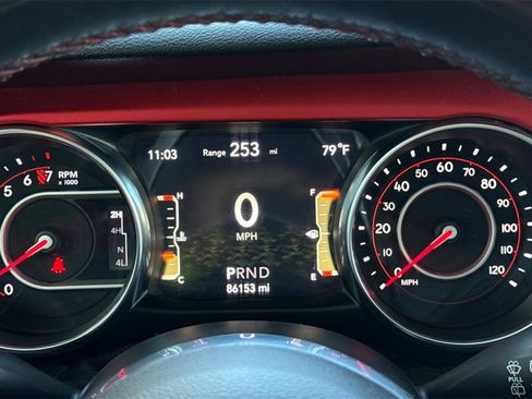 Used 2019 Jeep Wrangler Unlimited Rubicon image 30