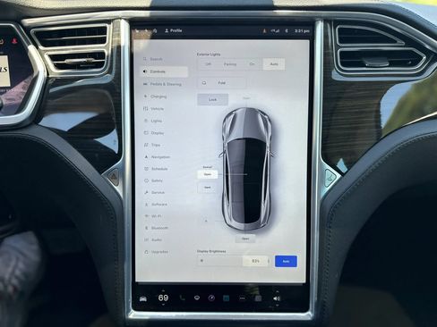 Used 2014 Tesla Model S P85 RWD image 32
