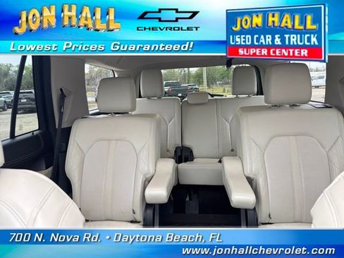 Used 2021 Ford Expedition Platinum image 27
