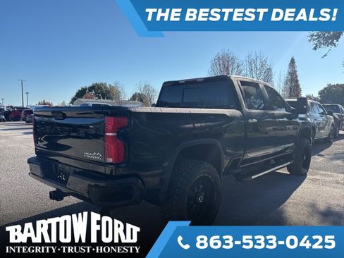 Used 2025 Chevrolet Silverado 2500 High Country w/ Z71 Off-Road Package image 5