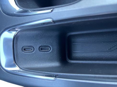 New 2026 Chevrolet Equinox EV LT FWD image 14