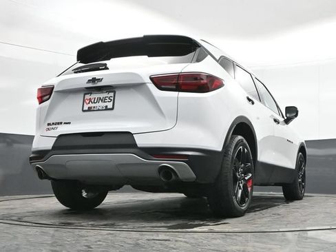 Used 2023 Chevrolet Blazer LT AWD/4WD image 46