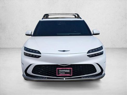 Used 2023 Genesis GV60 Advanced AWD/4WD image 2