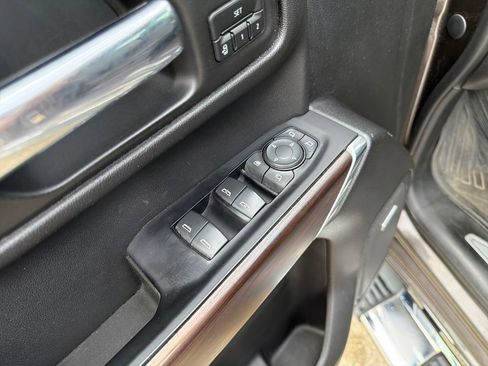Used 2020 GMC Sierra 1500 SLT w/ SLT Premium Plus Package image 13