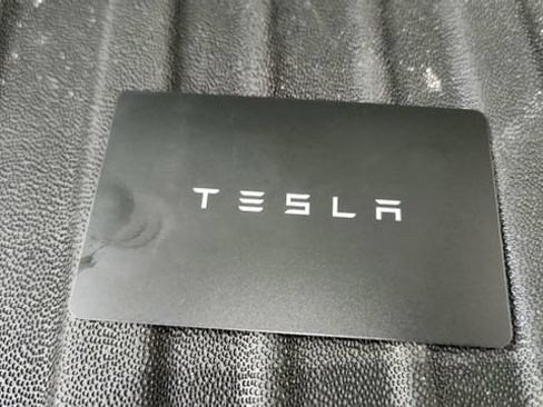 Used 2026 Tesla Model Y 2WD image 86