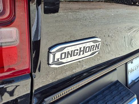 Used 2023 RAM 1500 Limited AWD/4WD image 18