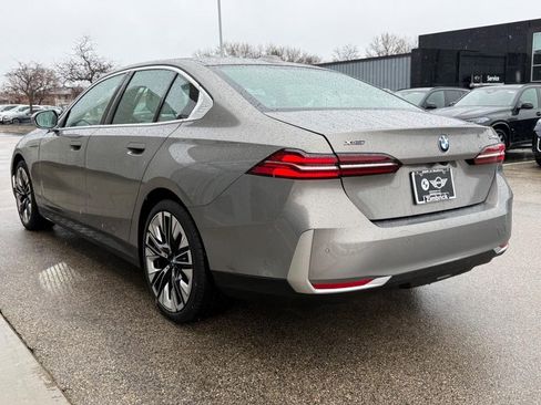 Used 2026 BMW 540i xDrive image 6