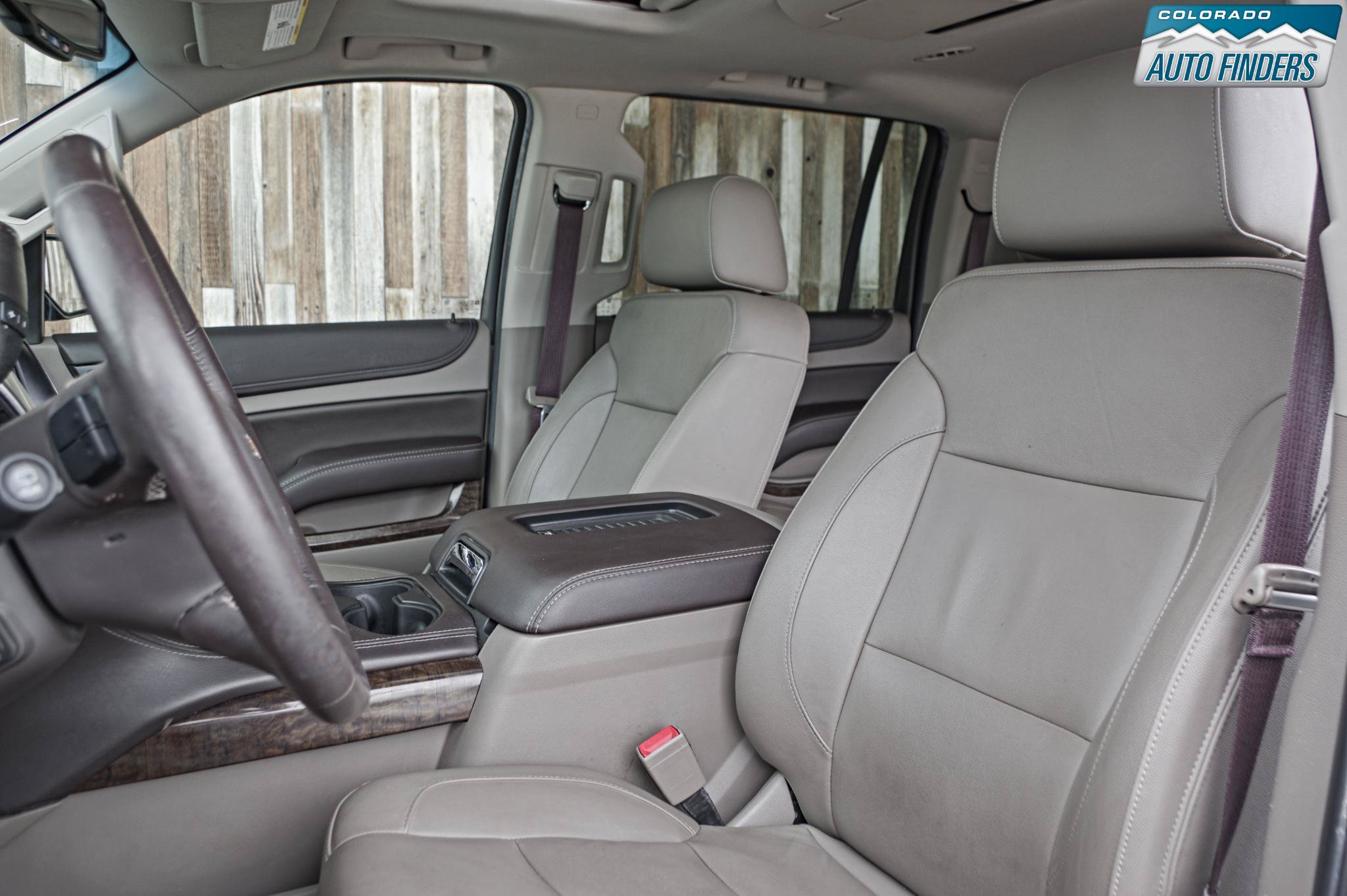 Used 2017 Chevrolet Suburban LT AWD/4WD image 13