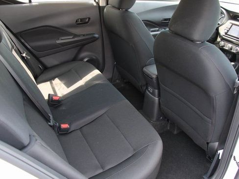 New 2025 Nissan Kicks Play S image 26