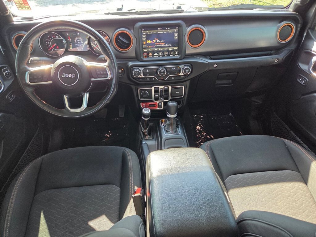 Used 2022 Jeep Gladiator Mojave w/ Trailer Tow Package AWD/4WD image 10