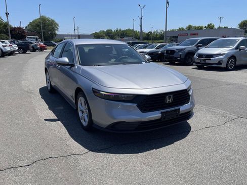 Used 2023 Honda Accord LX image 1