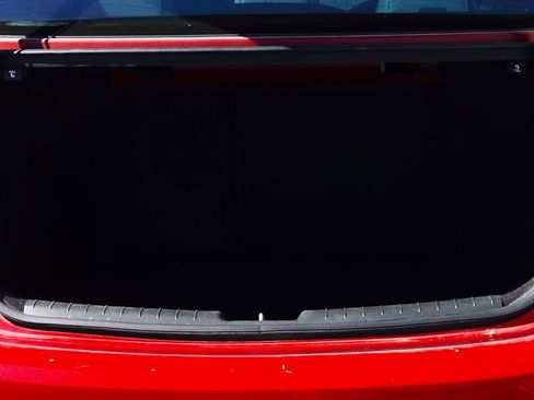 Used 2017 Hyundai Elantra SE image 23