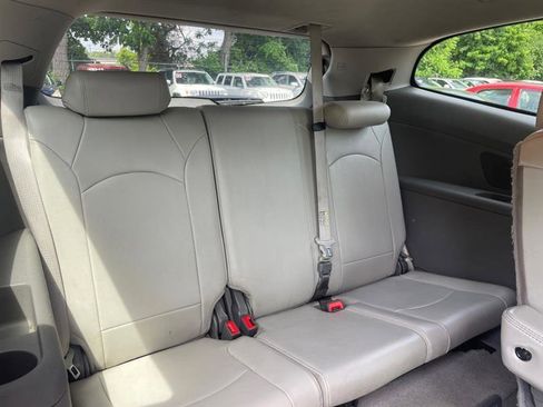 Used 2012 Chevrolet Traverse LT FWD image 14