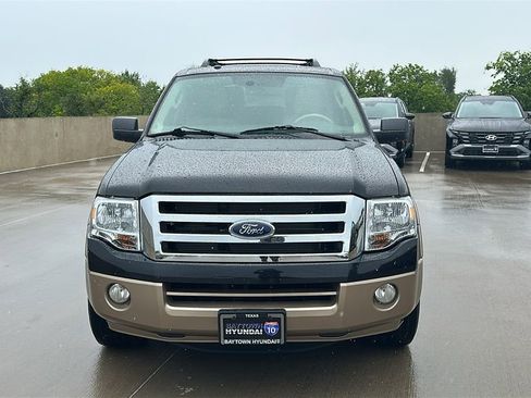 Used 2014 Ford Expedition XLT w/ Equipment Group 202A image 8