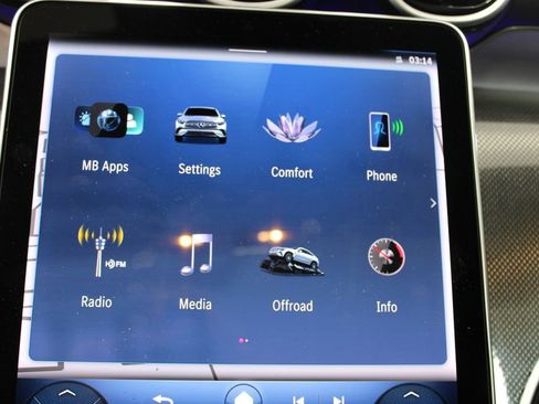 Used 2024 Mercedes-Benz GLC 300 4MATIC image 46